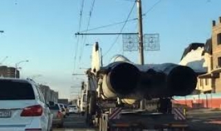 С МиГ -29 по улиците на Краснодар (Видео)