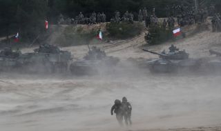 Латвия връща задължителната военна служба