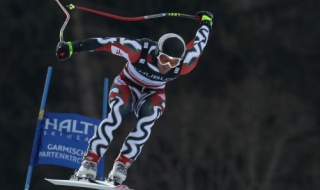 Световен рекорд в ските за българин