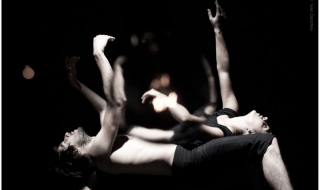 Танцов спектакъл изследва мъжкото и женското начало