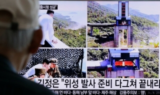 Северна Корея тества успешно нов ракетен двигател
