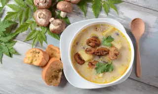 Рецепта на деня: Есенна супа с картофи и гъби