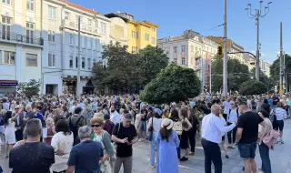 В София и Варна отново протестираха в защита на Благомир Коцев ОБЗОР