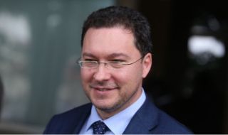 Даниел Митов осъди прокуратурата за 25 хиляди лева