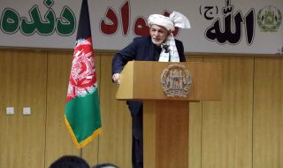 Подновиха преговорите за Афганистан