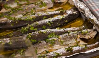 Рецепта за вечеря: Пъстърва със салца "Верде"