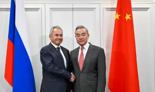 Китай е за сключване на всеобхватно и дългосрочно мирно споразумение за Украйна