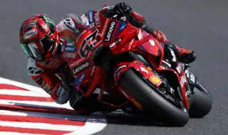 Франческо Баная триумфира безапелационно в спринта на MotoGP в Япония