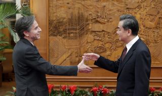 Външните министри на САЩ и Китай разговаряха