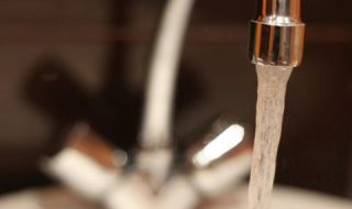 Авария остави хиляди софиянци без топла вода