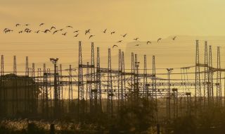 Украйна възобновява износа на електроенергия