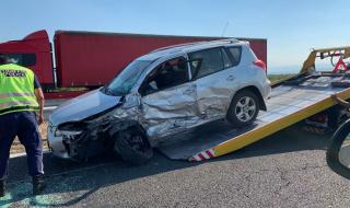 Жена шофьор опита да се самоубие в насрещното платно на АМ "Тракия"