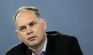 Кадиев: "Метастазите" на Пеевски и Горанов пречат на министър Петков за ББР