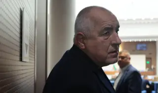 Borisov suddenly "defended" Blagomir Kotsev. What a game.