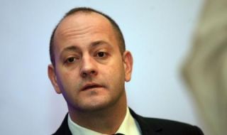 Радан Кънев: България и Нидерландия са най-зле по отношение на управление на ваксинацията