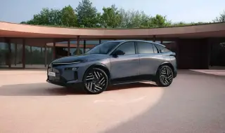 Подробно за новата най-луксозна Lancia