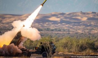 Руското министерство на отбраната се похвали: В Източна Украйна са унищожени две американски артилерийски системи "Хаймарс" 