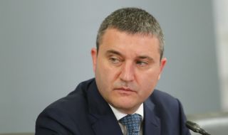 Владислав Горанов подозира сговор между премиера и Иван Гешев