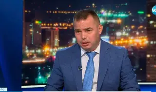 Златанов: Правят се опити да се структурират канали за трафик на мигранти през Гърция. Няма да го позволим