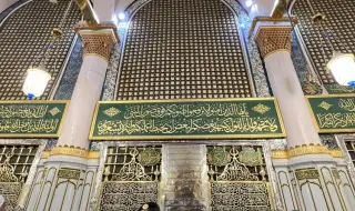  8 юни 632 г.  В Медина умира пророкът Мохамед