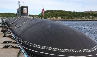 Русия изстреля балистична ракета от нова атомна подводница ВИДЕО