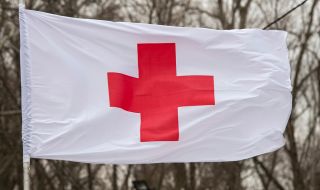 30 автобуса с жени и деца ще бъдат ескортирани от Червения кръст