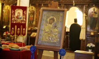 7 август 626 г. Света Богородица спасява Константинопол при обсадата на авари, славяни и перси