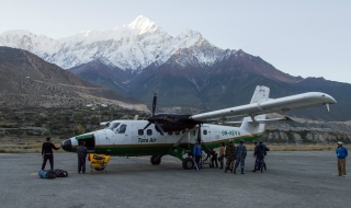 Самолет пропадна в планините на Непал