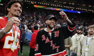 Неймар се завърна, но не успя да помогне на Сантос за победа