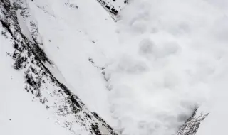 На много места има лавинна опасност