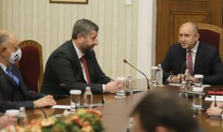 Христо Иванов: Наложи се мандатоносителят да приеме щети