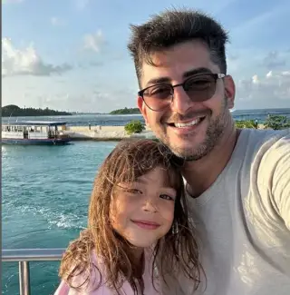 Сашо Кадиев отиде на море при бившата си жена