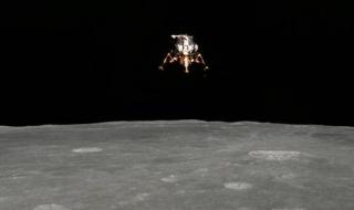19 ноември 1969 г. Аполо 12 каца на Луната