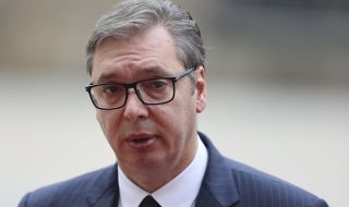 Вучич: Няма да позволим на някой да шпионира казармите ни