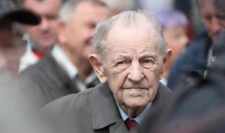 Почина последният комунистически лидер на Чехословакия 