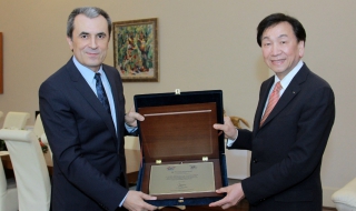 Орешарски на среща с президента на Международната боксова федерация