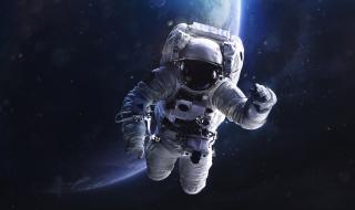Почина космонавтът Генадий Манаков