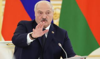 Лукашенко: Западът се готви за война!