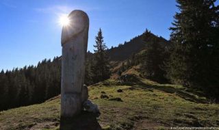 Дървен член е "паметник на културата" в Бавария (СНИМКА)
