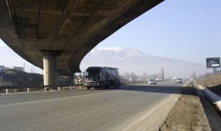 Парцели на Околовръстното с начална цена от 29 EUR/кв.м