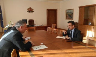 Френският посланик се заинтересува от пенсионната, съдебната и енергийната реформа у нас