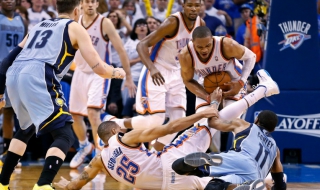 Мемфис изравни серията с Оклахома след драма в края