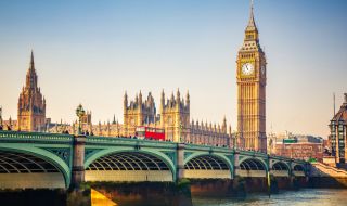 Великобритания въвежда входна такса за влизане в страната