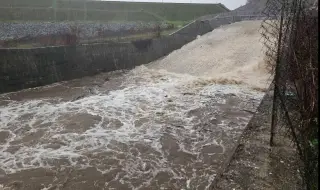 Река Ропотамо вдигна опасно нивото си