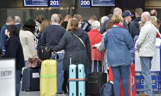 Германия: близо 900 отменени полета
