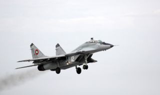 Успешни летателни изпитвания на два самолета МиГ-29 с подменени двигатели