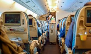 5 храни, които да не носите в самолет