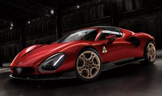 Alfa Romeo вече работи над друга суперкола, ето кога ще я видим