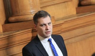 Александър Сиди: Кирил Петков излъга, че ще направи живота на българите прекрасен