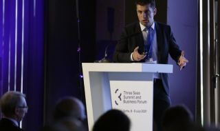 Кирил Петков: Предлагаме да отворим специален иновационен фонд в рамките на „Три морета"